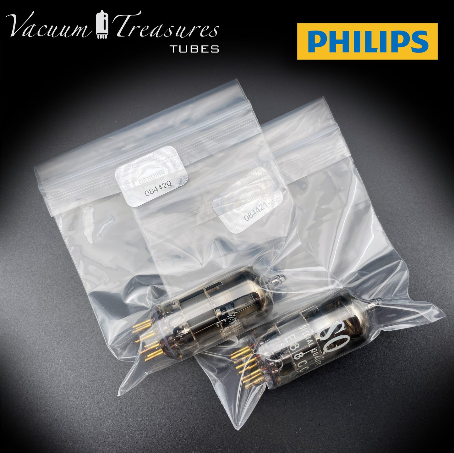 E88CC ( 6922 ) PHILIPS Special Quality Matched Pair Halo Getter Gold Pin Tubes Made in Holland '60s