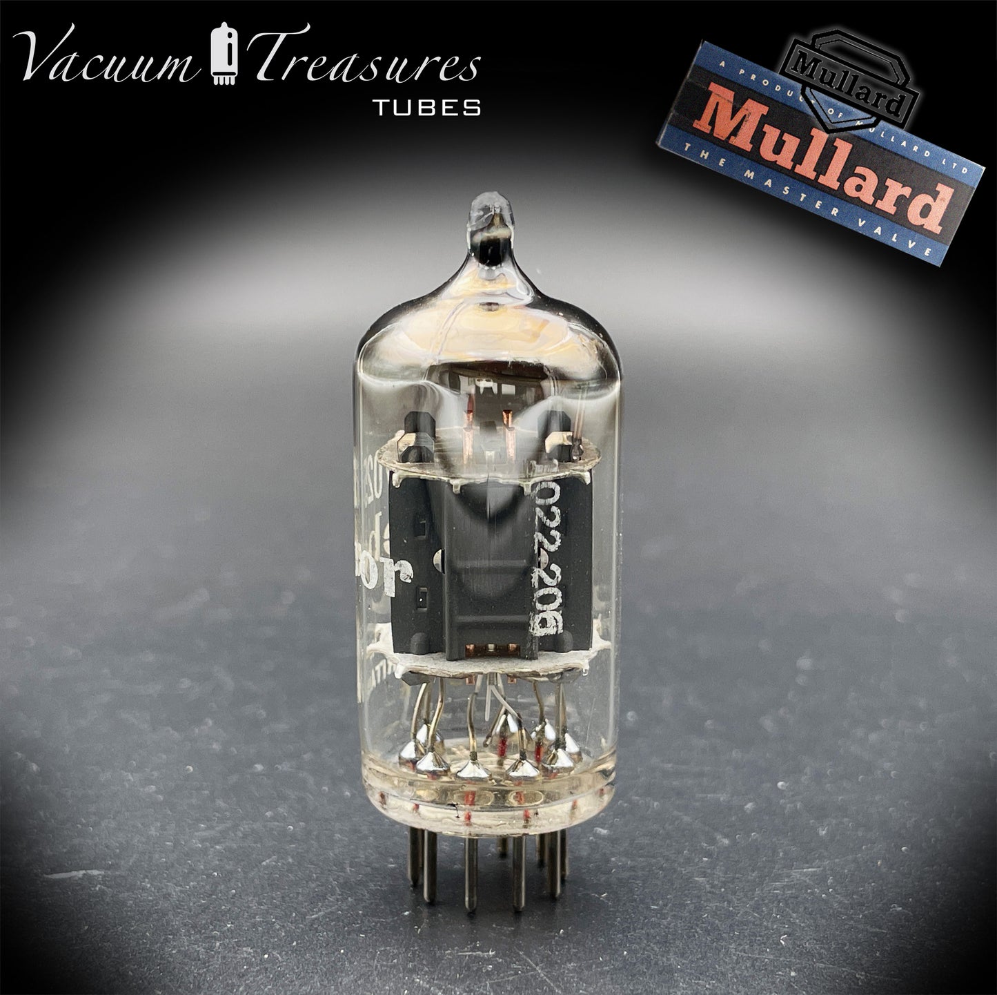 7025 12AX7 ECC83 MULLARD Blackburn Short Plates Halo Getter Tested Tube MADE IN GREAT BRITAIN '61