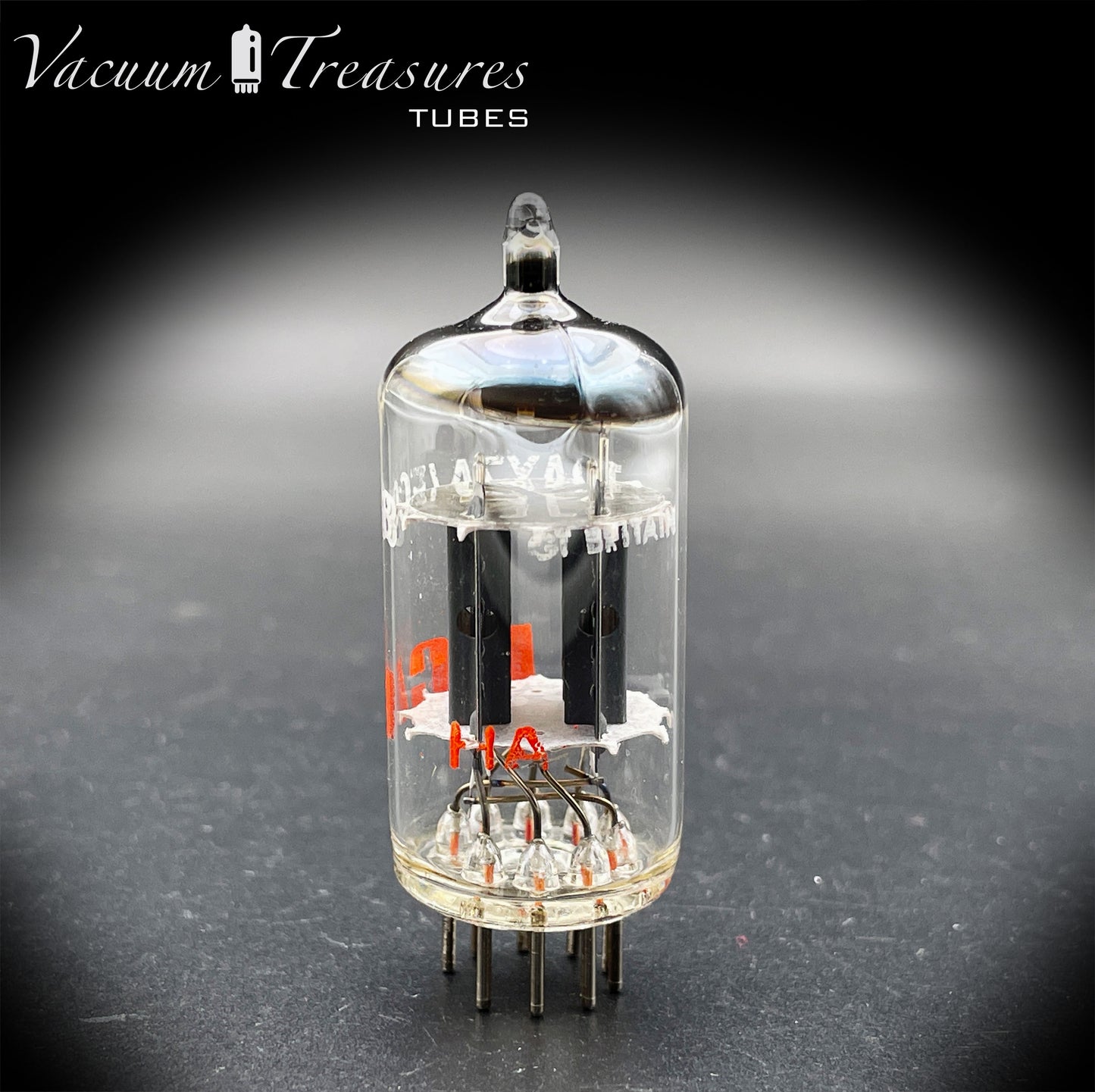 12AX7 / ECC83 NOS RCA by MULLARD – Short Gray Plates – Halo Getter – Made in GT. BRITAIN