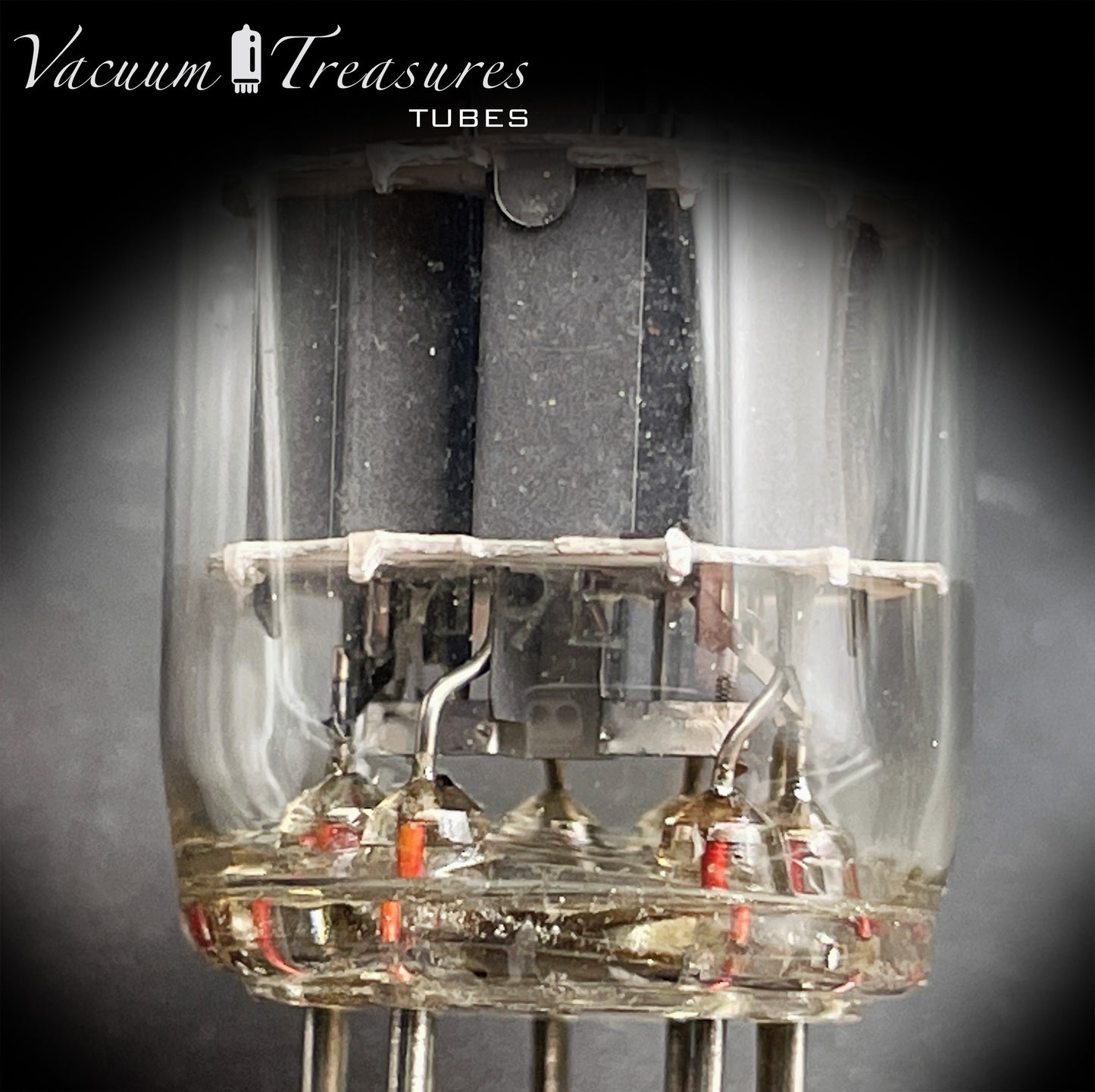 ECC88 / 6DJ8 Heerlen Δ9E (Philips Production) – D Getter – Matched Pair – Made in Holland ’50s