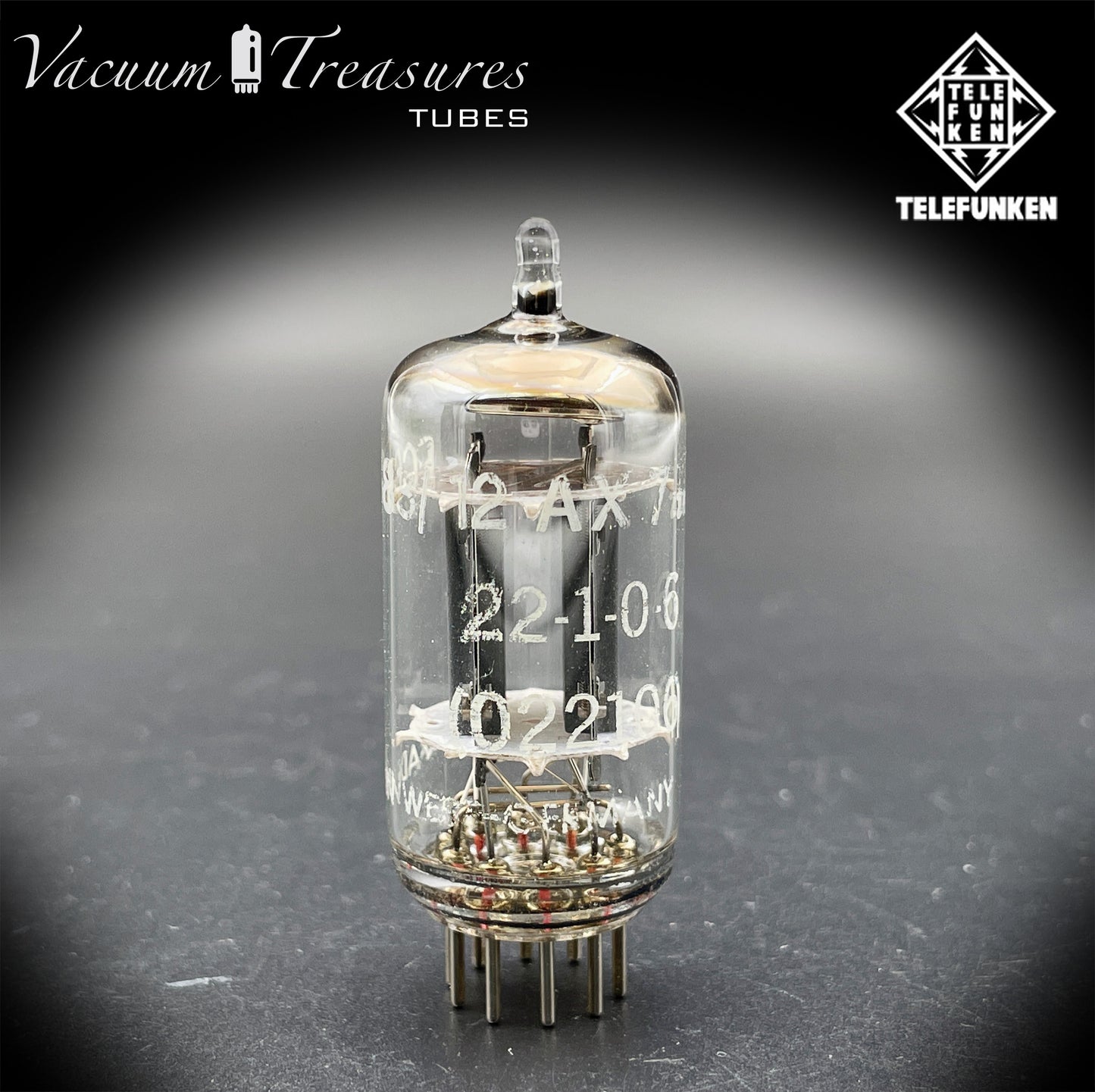 12AX7 ECC83 NOS Telefunken – Smooth Plates Diamond Bottom Tested Tube Western Germany