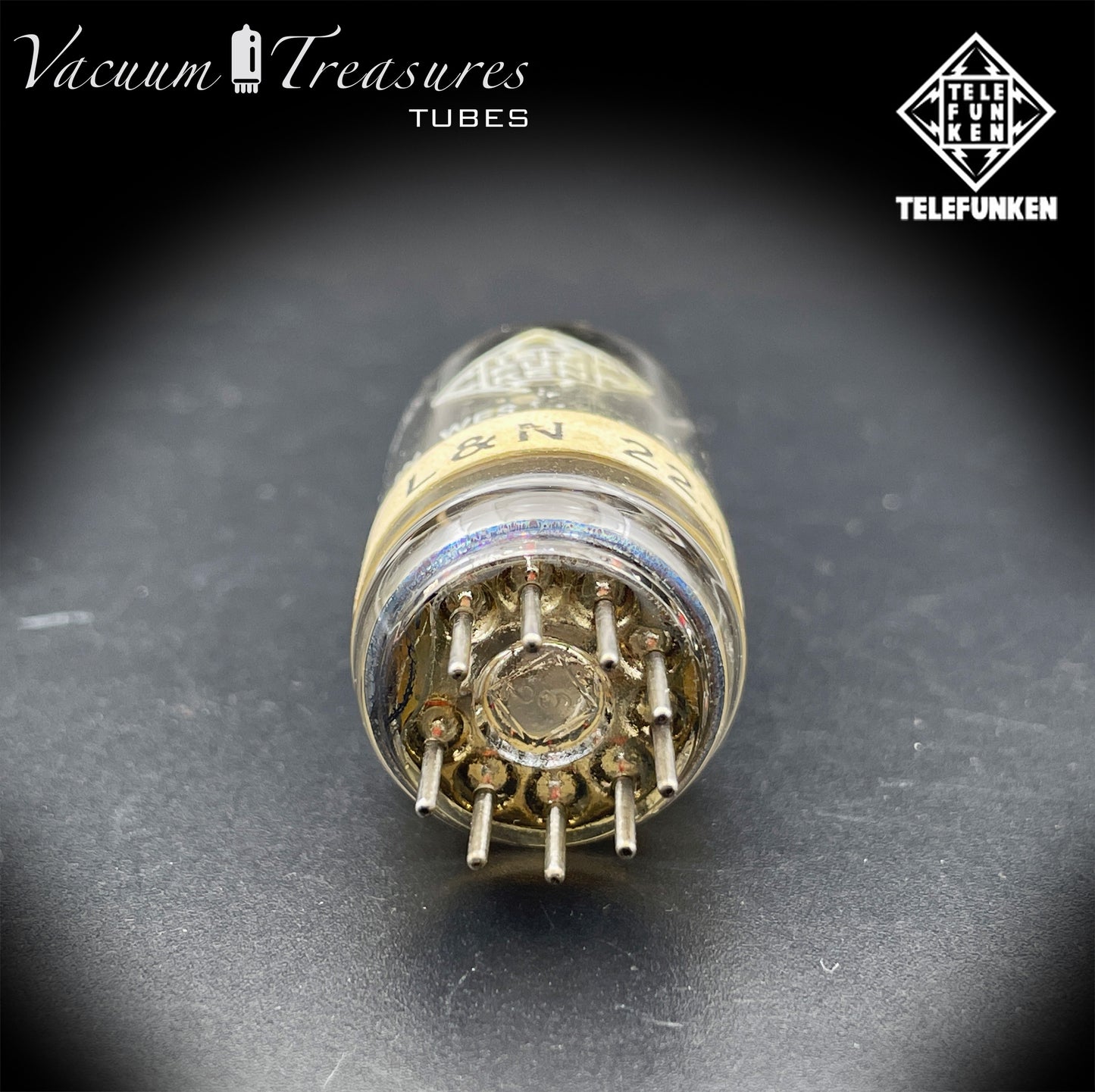 12AX7 ECC83 NOS Telefunken – Smooth Plates Diamond Bottom Tested Tube Western Germany