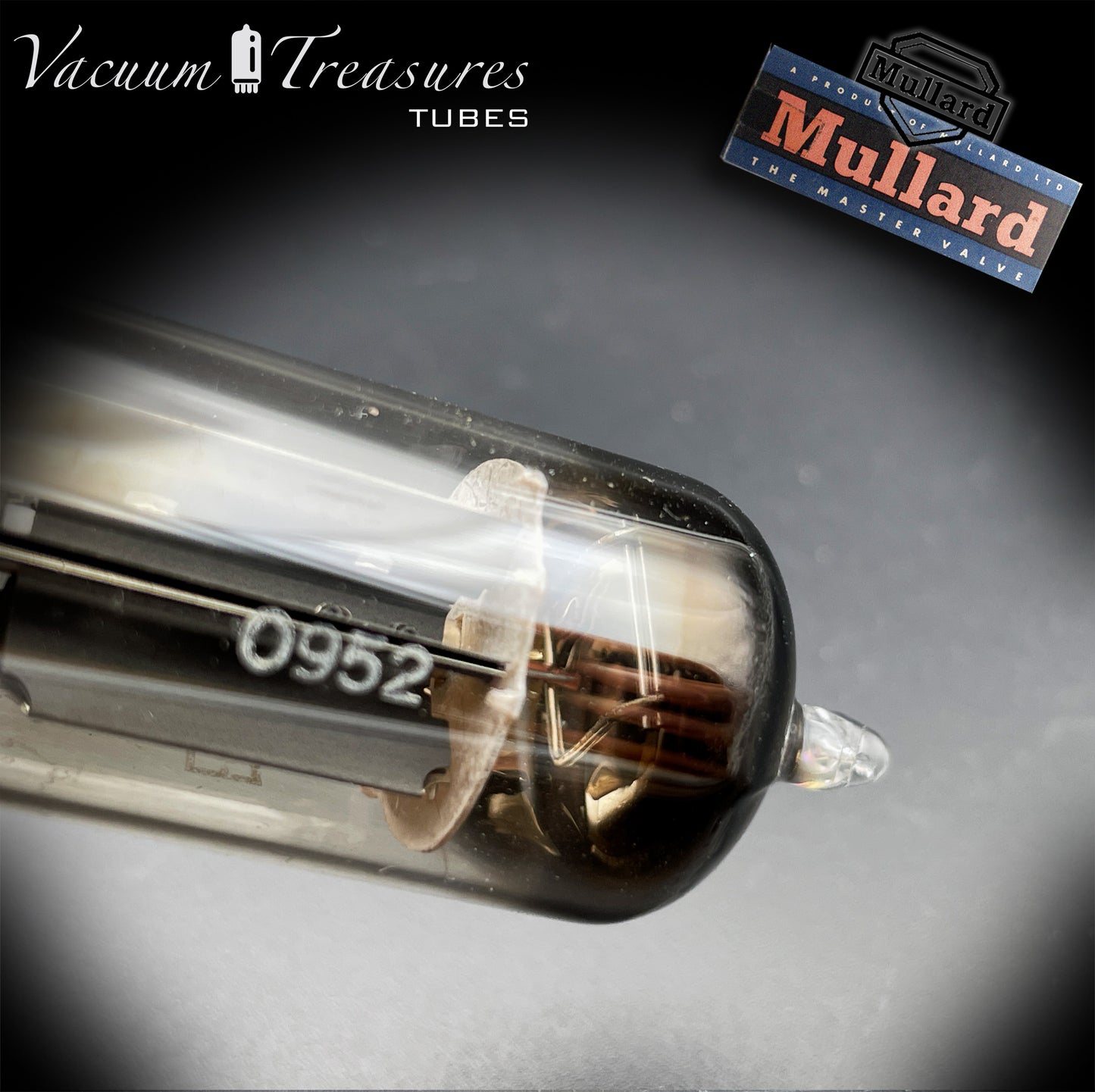 6CA4 ( EZ81 ) MULLARD NOS NIB Blackburn Square Getter Tube Rectifier Made in GT. BRITAIN '50s