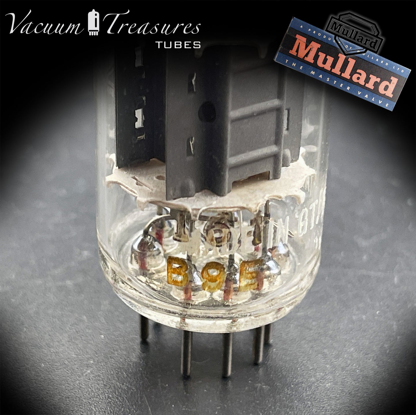 12AX7 / ECC83 NOS MULLARD Blackburn 1959 – Short Gray Plates – Halo Getter – Balanced Section