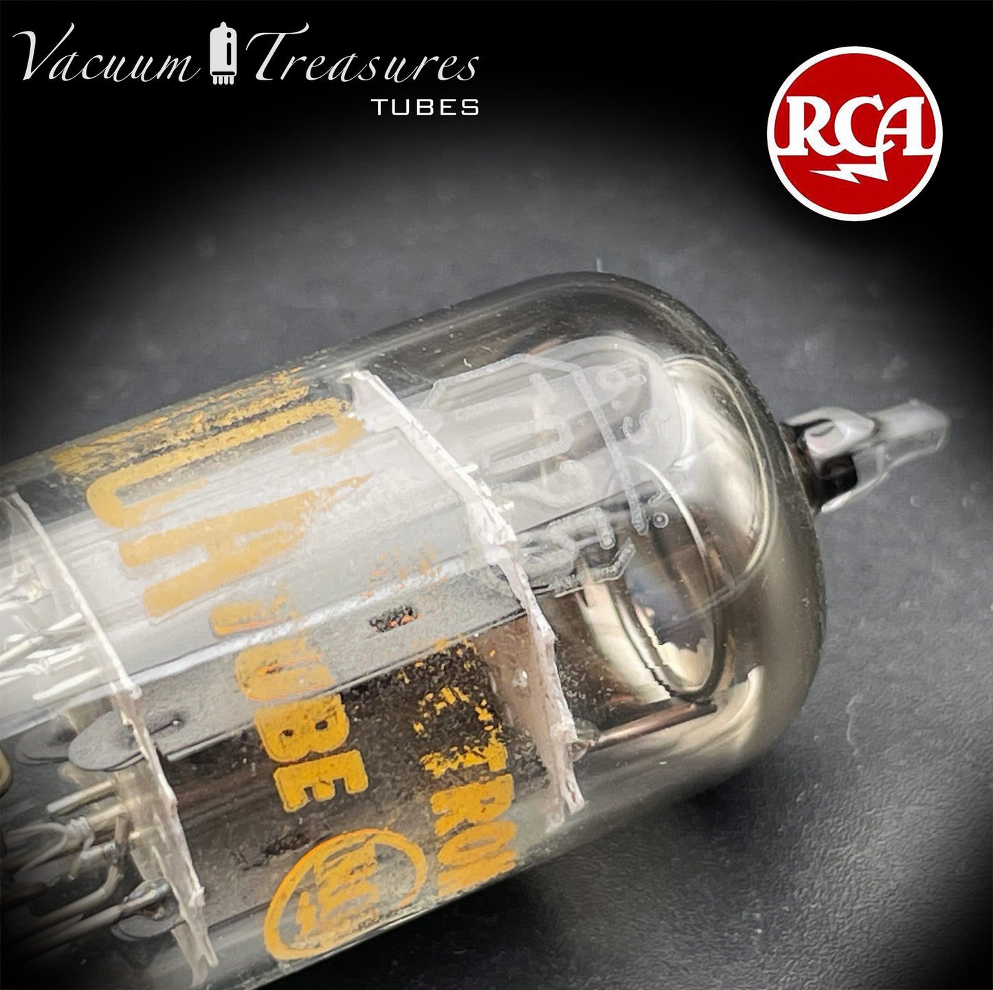 7025 / 12AX7 RCA Short Gray Plates Halo Getter Tested Tube Made in USA '60s
