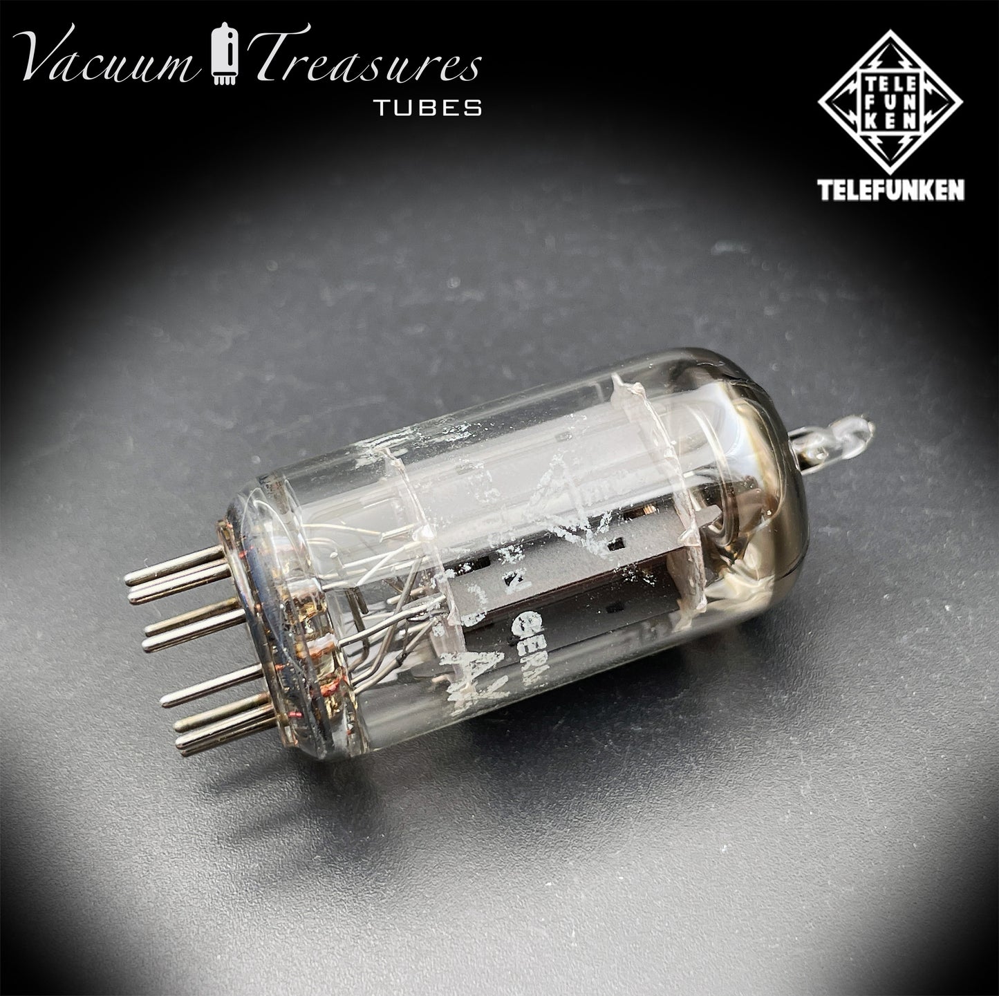 ECC83 / 12AX7 TELEFUNKEN Smooth Plates Diamond Bottom Tube Made in GERMANY